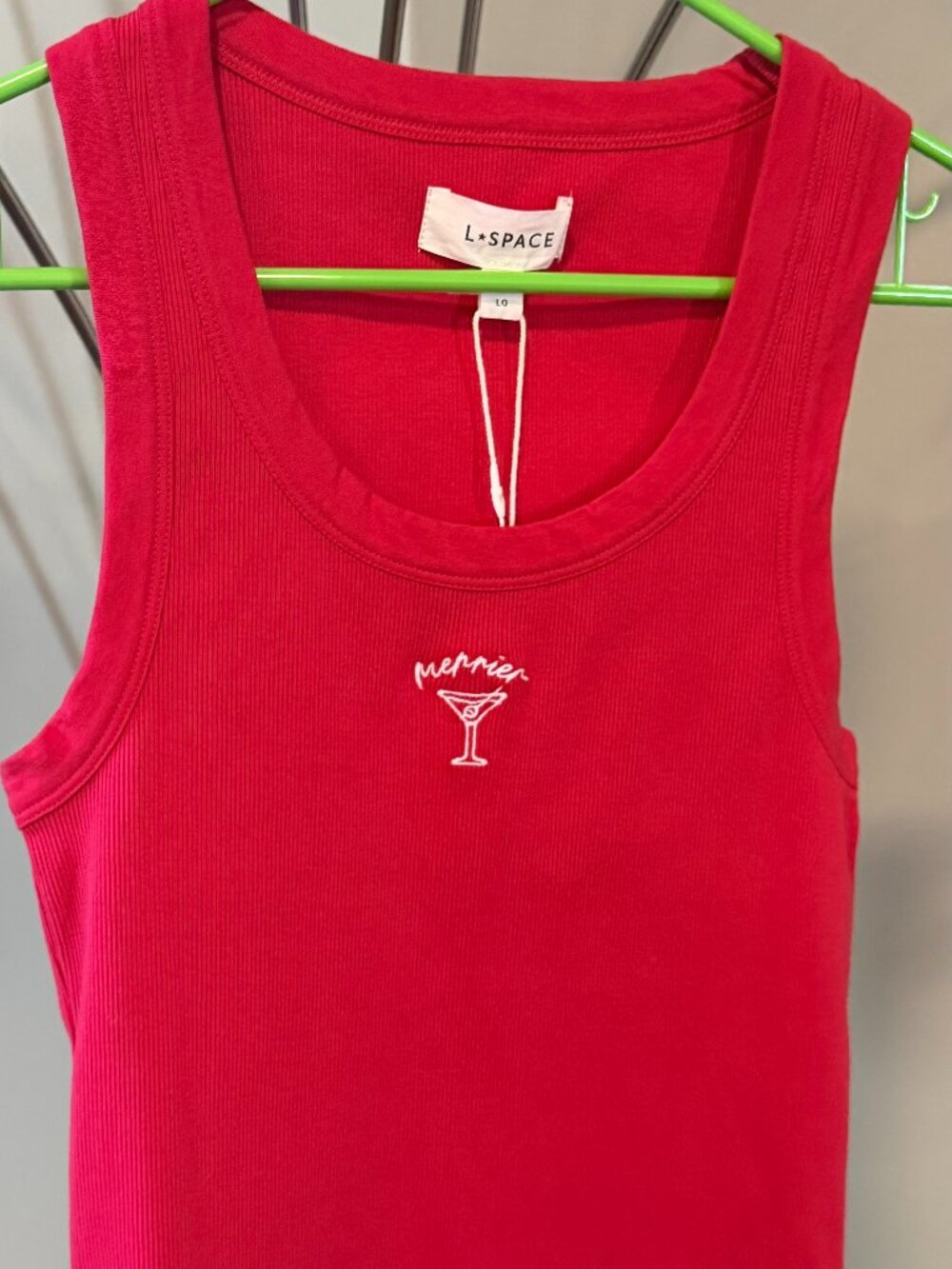 L*Space Size L in Red